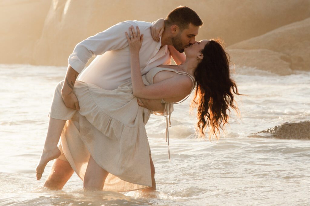 engagement photos on beach-01